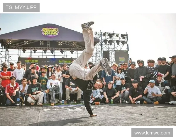 赛后分析：西安街舞队与广州街舞队灵活性对比及战术探讨