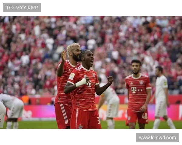 多拉多斯迎战墨西哥美队精彩对决展现足球魅力与激情